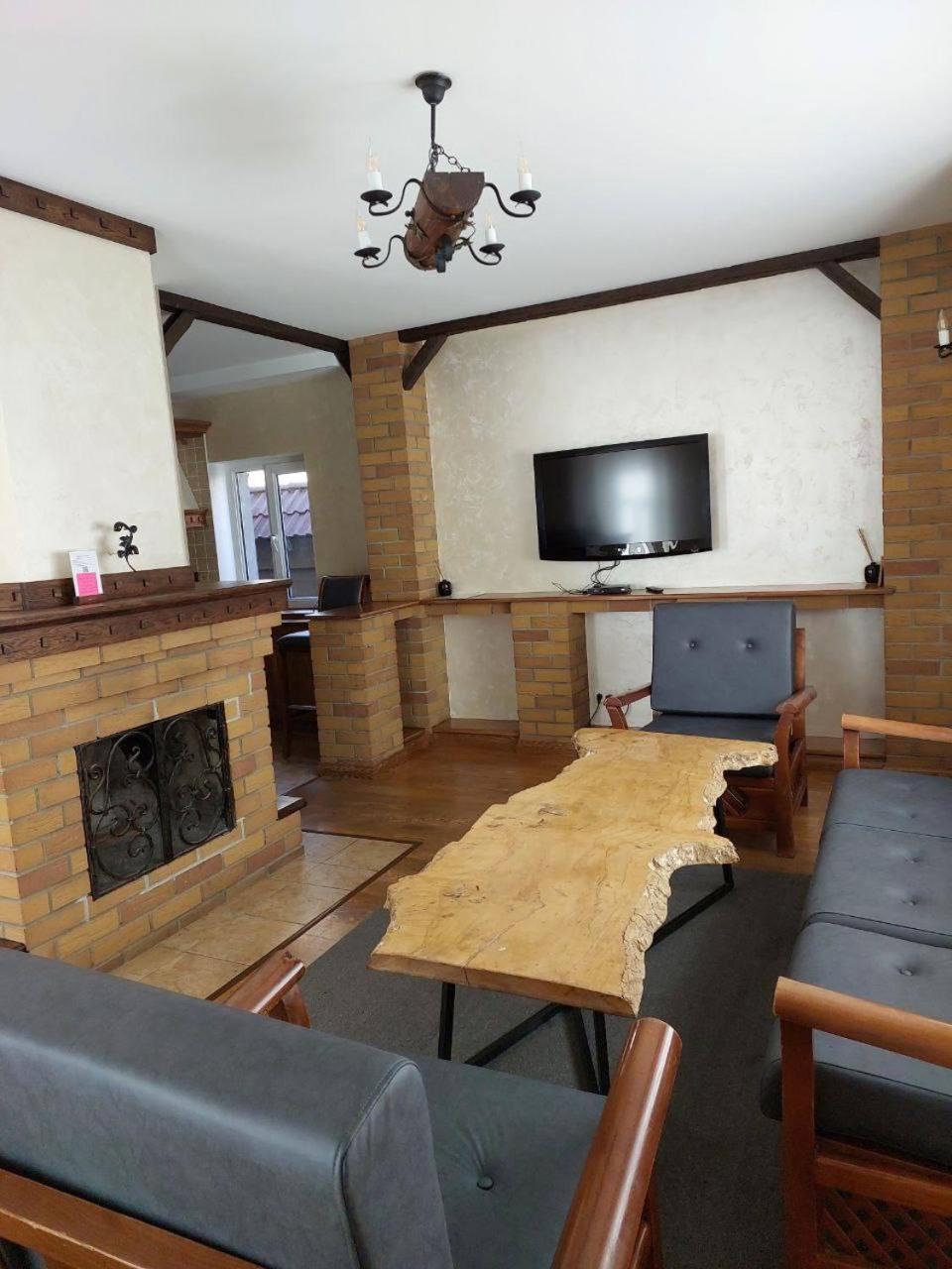 Villa Hills Chimgan Kültér fotó